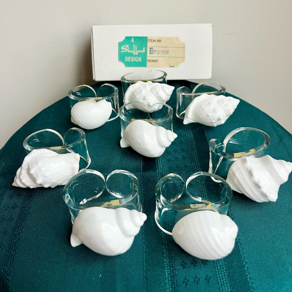 Vintage Shell Napkin Rings Seashells Acrylic Lucite Bone‎ China Conch Set 8